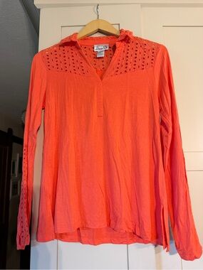 Emma G orange lightweight top with eyelet yoke and on sleeve, size M